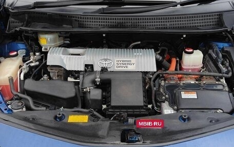 Toyota Prius Alpha I (ZVW40/41), 2014 год, 1 570 000 рублей, 16 фотография