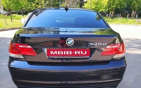 BMW 7 серия, 2007 год, 1 800 000 рублей, 3 фотография