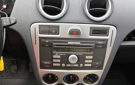 Ford Fusion I, 2012 год, 600 000 рублей, 15 фотография