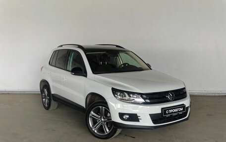 Volkswagen Tiguan I, 2016 год, 1 693 000 рублей, 3 фотография