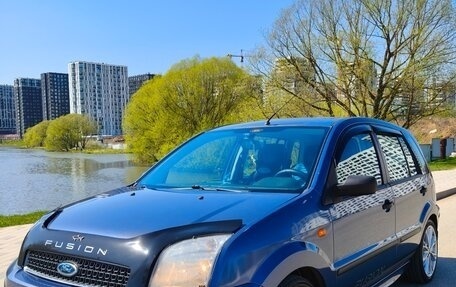 Ford Fusion I, 2004 год, 455 000 рублей, 2 фотография