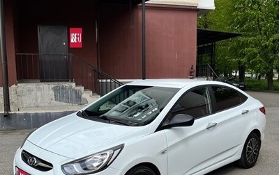 Hyundai Solaris II рестайлинг, 2011 год, 720 000 рублей, 1 фотография