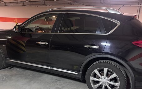 Infiniti QX50 I рестайлинг, 2016 год, 2 099 000 рублей, 4 фотография