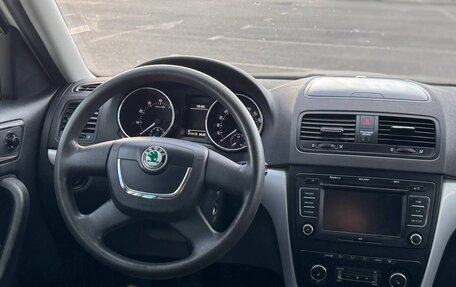 Skoda Yeti I рестайлинг, 2011 год, 635 000 рублей, 23 фотография