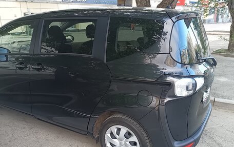 Toyota Sienta II, 2018 год, 1 450 000 рублей, 4 фотография