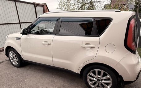 KIA Soul II рестайлинг, 2017 год, 1 600 000 рублей, 3 фотография