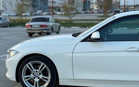 BMW 3 серия, 2012 год, 1 350 000 рублей, 16 фотография