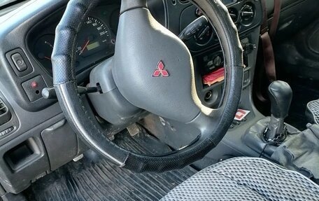 Mitsubishi Lancer VII, 1998 год, 350 000 рублей, 2 фотография