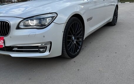 BMW 7 серия, 2014 год, 2 300 000 рублей, 3 фотография