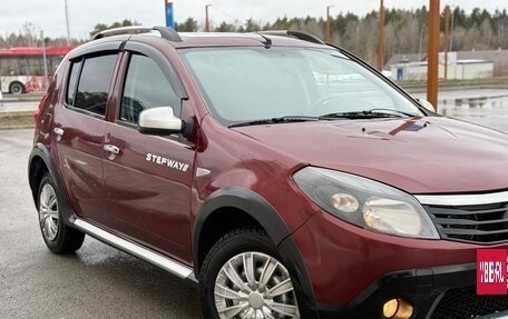 Renault Sandero I, 2014 год, 490 000 рублей, 2 фотография