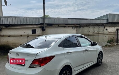 Hyundai Solaris II рестайлинг, 2011 год, 720 000 рублей, 8 фотография