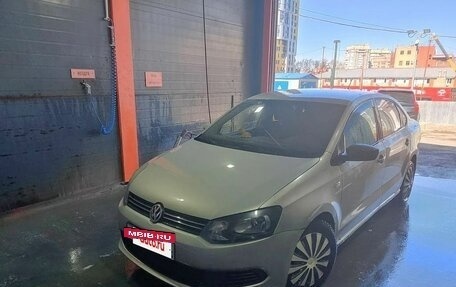 Volkswagen Polo VI (EU Market), 2013 год, 479 000 рублей, 3 фотография