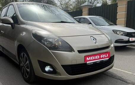 Renault Scenic III, 2009 год, 665 000 рублей, 3 фотография