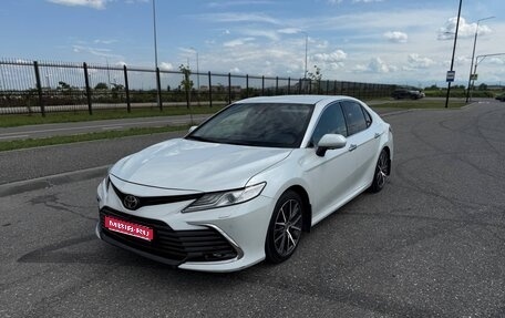 Toyota Camry, 2021 год, 3 200 000 рублей, 1 фотография