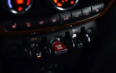 MINI Countryman II (F60), 2017 год, 2 250 000 рублей, 17 фотография