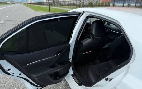Toyota Camry, 2021 год, 3 200 000 рублей, 7 фотография