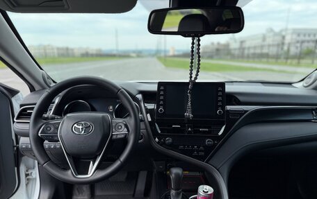 Toyota Camry, 2021 год, 3 200 000 рублей, 11 фотография