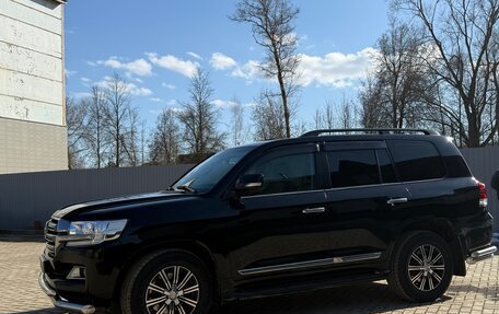 Toyota Land Cruiser 200, 2015 год, 4 624 000 рублей, 4 фотография