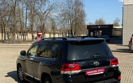 Toyota Land Cruiser 200, 2015 год, 4 624 000 рублей, 5 фотография