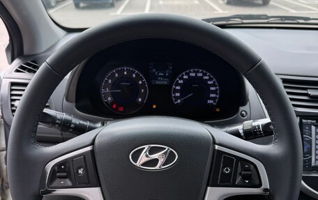 Hyundai Solaris II рестайлинг, 2012 год, 560 000 рублей, 7 фотография