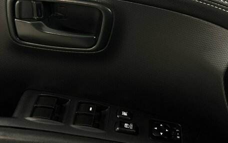 Mitsubishi Outlander III рестайлинг 3, 2009 год, 870 000 рублей, 8 фотография