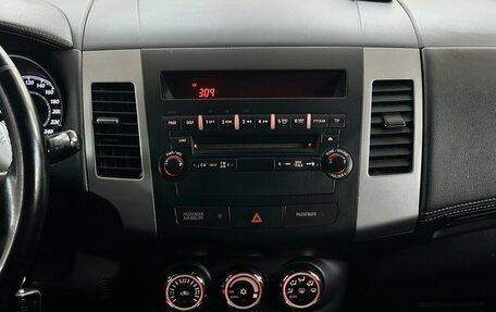 Mitsubishi Outlander III рестайлинг 3, 2009 год, 870 000 рублей, 7 фотография