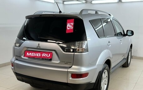 Mitsubishi Outlander III рестайлинг 3, 2009 год, 870 000 рублей, 4 фотография
