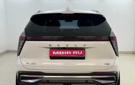 Geely Atlas, 2024 год, 3 140 000 рублей, 3 фотография