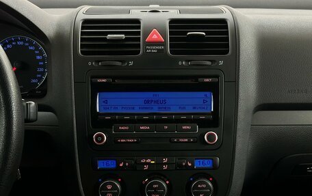 Volkswagen Jetta VI, 2009 год, 890 000 рублей, 7 фотография