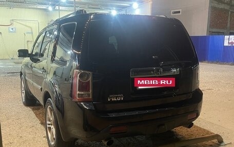 Honda Pilot III рестайлинг, 2014 год, 2 000 000 рублей, 8 фотография