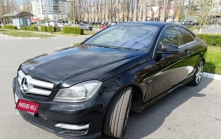 Mercedes-Benz C-Класс, 2011 год, 1 550 000 рублей, 5 фотография
