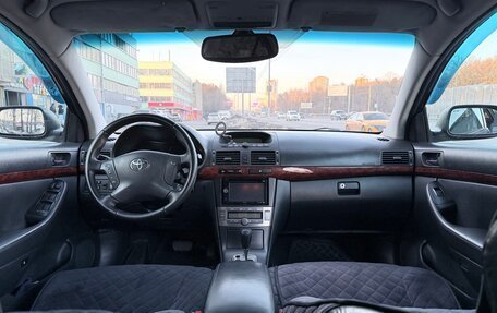 Toyota Avensis III рестайлинг, 2005 год, 625 000 рублей, 10 фотография