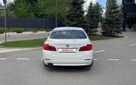 BMW 5 серия, 2011 год, 1 800 000 рублей, 5 фотография