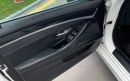 BMW 5 серия, 2011 год, 1 800 000 рублей, 24 фотография