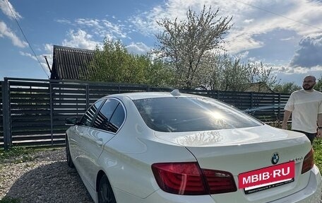 BMW 5 серия, 2011 год, 1 800 000 рублей, 38 фотография