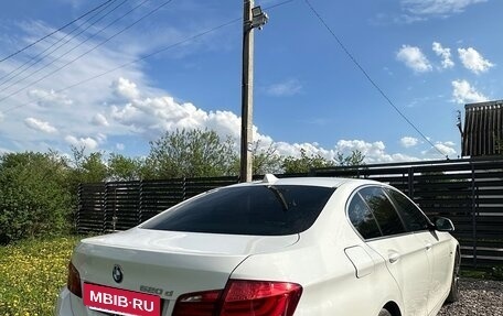 BMW 5 серия, 2011 год, 1 800 000 рублей, 39 фотография