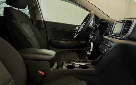 KIA Sportage IV рестайлинг, 2019 год, 1 795 000 рублей, 12 фотография