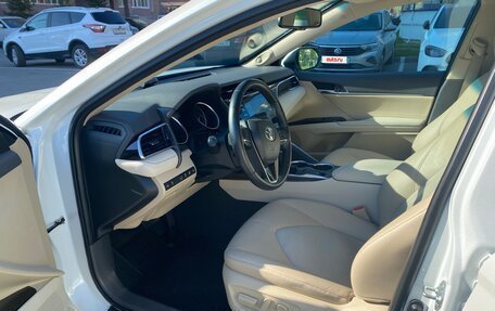 Toyota Camry, 2019 год, 2 850 000 рублей, 7 фотография