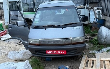 Toyota Town Ace III, 1990 год, 300 000 рублей, 1 фотография