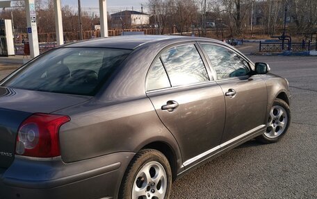 Toyota Avensis III рестайлинг, 2008 год, 930 000 рублей, 3 фотография