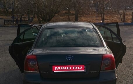 Toyota Avensis III рестайлинг, 2008 год, 930 000 рублей, 10 фотография