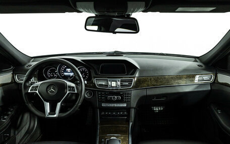 Mercedes-Benz E-Класс, 2013 год, 1 990 700 рублей, 13 фотография