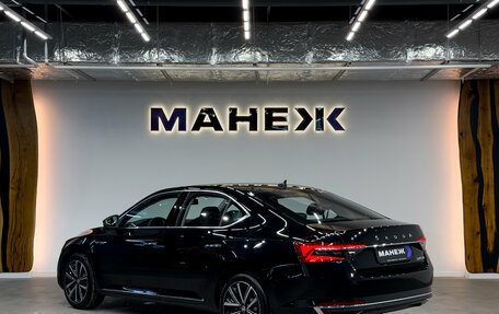 Skoda Superb III рестайлинг, 2025 год, 3 290 000 рублей, 4 фотография
