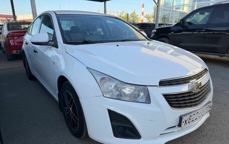 Chevrolet Cruze II, 2013 год, 495 000 рублей, 2 фотография