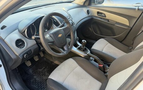 Chevrolet Cruze II, 2013 год, 495 000 рублей, 4 фотография
