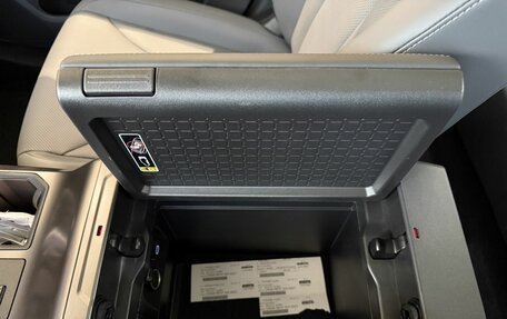 Toyota RAV4, 2026 год, 4 500 000 рублей, 18 фотография
