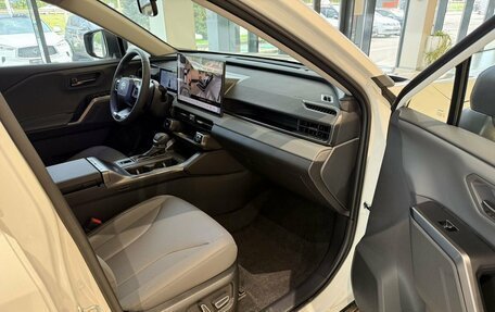 Toyota RAV4, 2026 год, 4 500 000 рублей, 27 фотография
