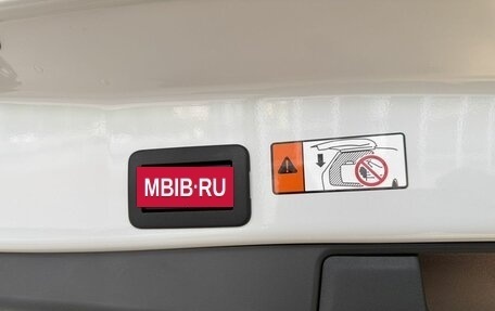 Toyota RAV4, 2026 год, 4 500 000 рублей, 30 фотография
