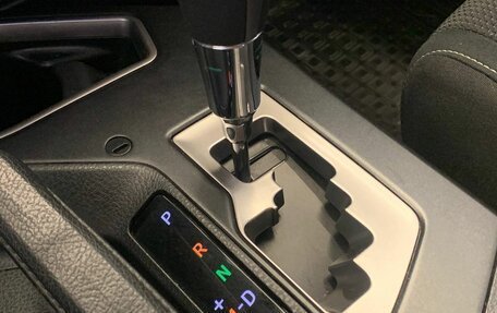 Toyota RAV4, 2019 год, 2 900 500 рублей, 20 фотография