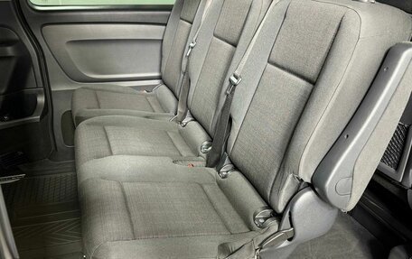 Mercedes-Benz Vito, 2018 год, 4 099 000 рублей, 13 фотография